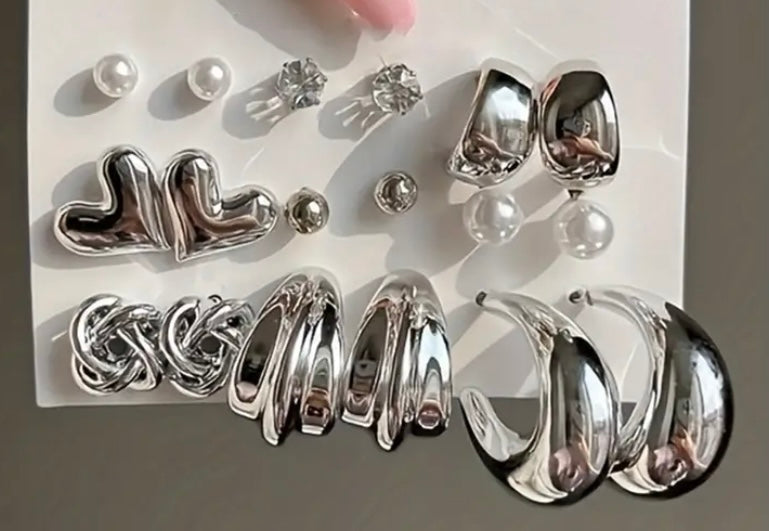 Silver Earring Set