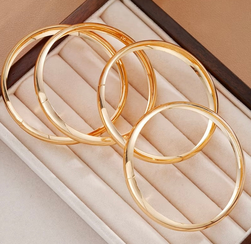Vintage Bracelet & Cuff Set in Gold