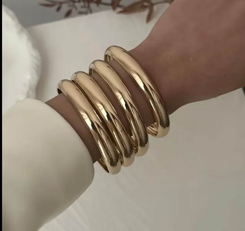 Vintage Bracelet & Cuff Set in Gold