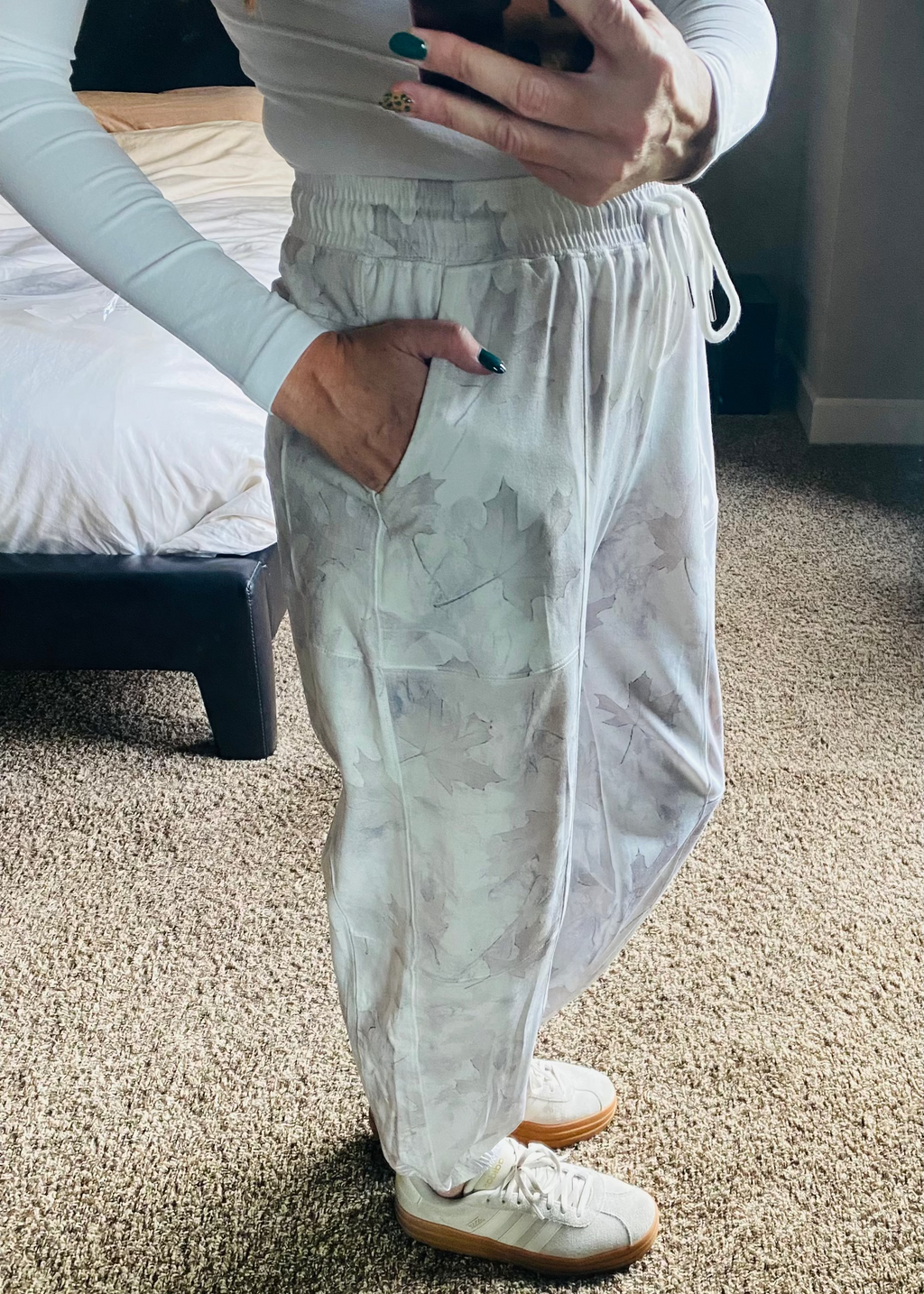 Camo Print Drawstring Jogger Sweatpants