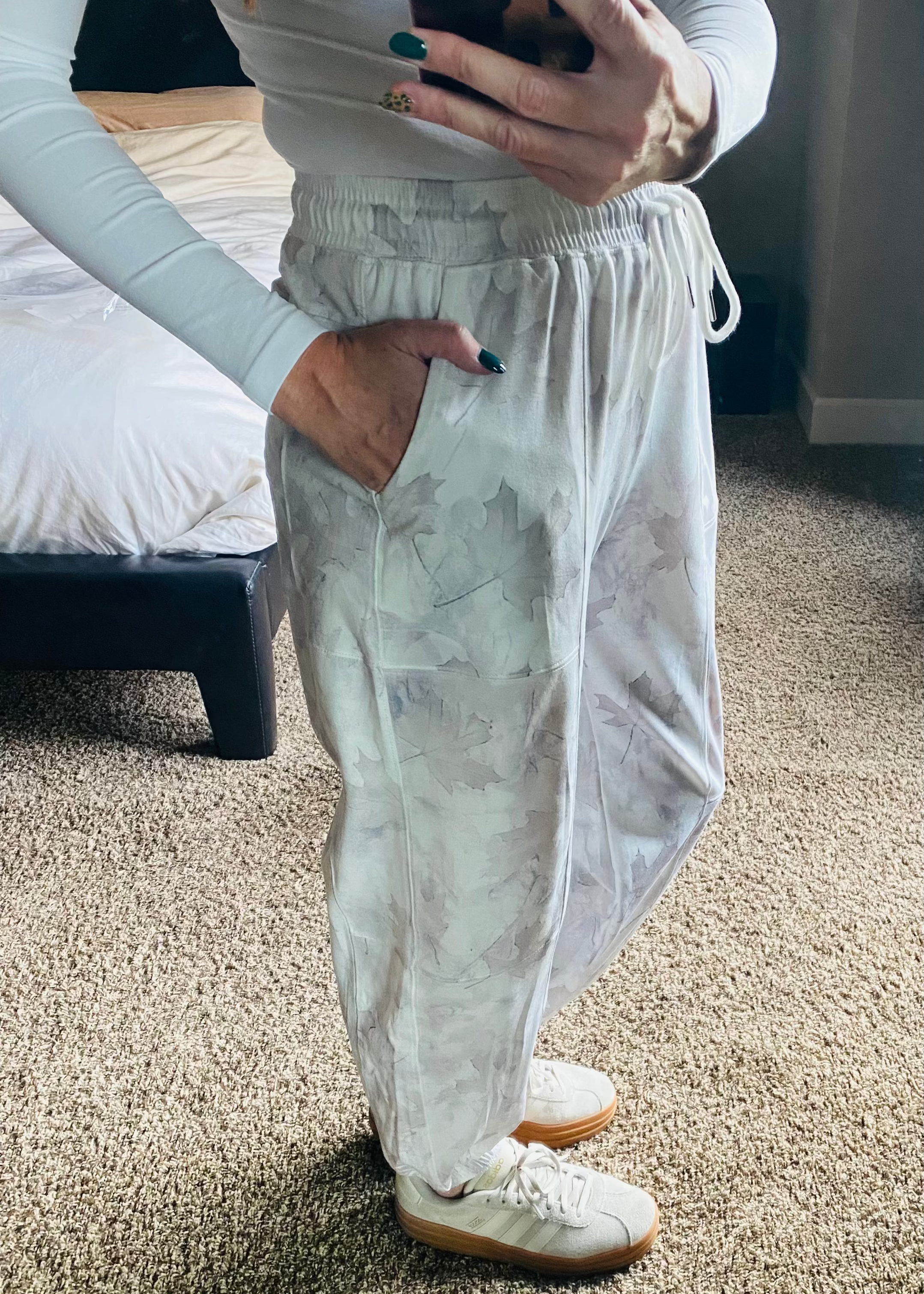Camo Print Drawstring Jogger Sweatpants