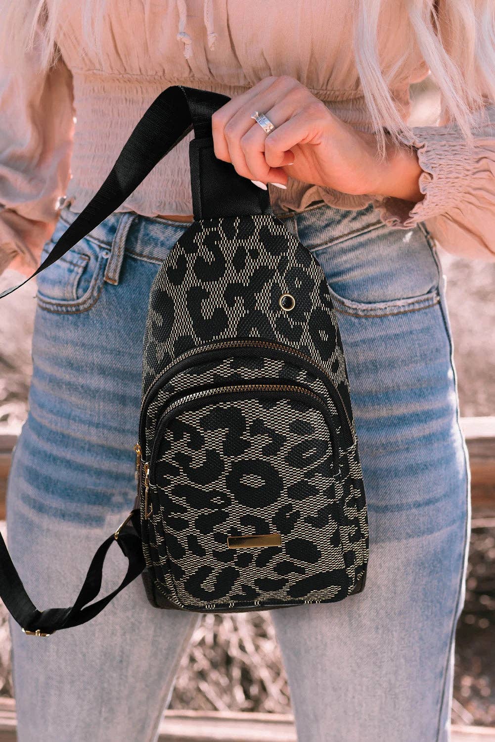 Leopard Sling Zippy Bag